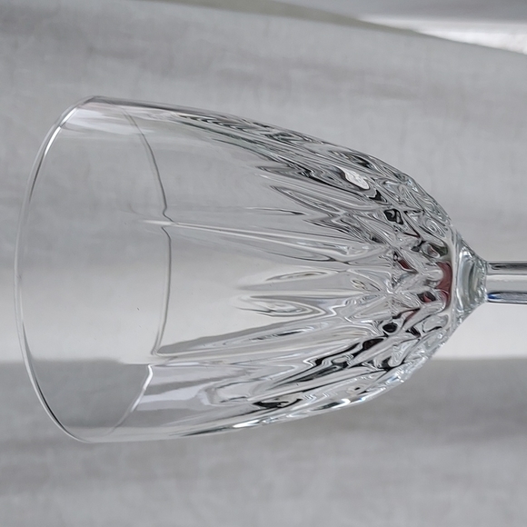 FRENCH wine glasses set of 4 🍷beautiful made in France 🇫🇷 - Picture 4 of 12